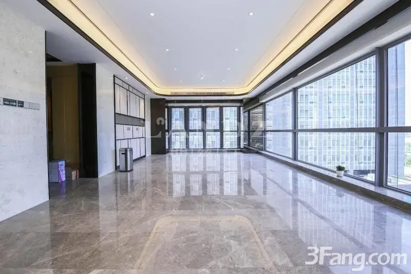 万科翡翠滨江(一期) 4室2厅 精装交付 江景好